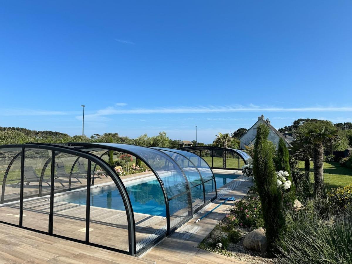 Superbe Villa Tout Confort Avec Piscine Chauffee Er Couverte Et Spa A 2 Pas De La Plage Фуэнан Экстерьер фото